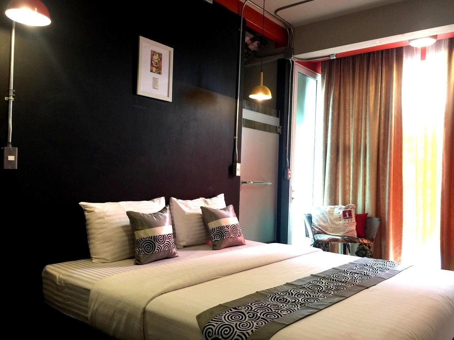 Silom Art Hostel Bangkok Kültér fotó