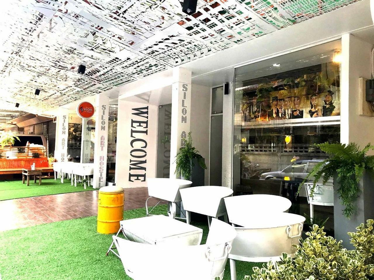 Silom Art Hostel Bangkok Kültér fotó