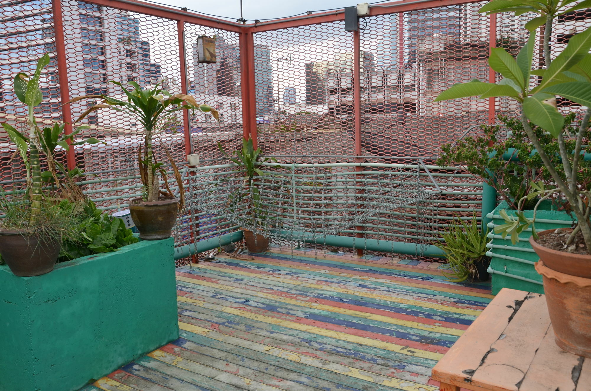 Silom Art Hostel Bangkok Kültér fotó
