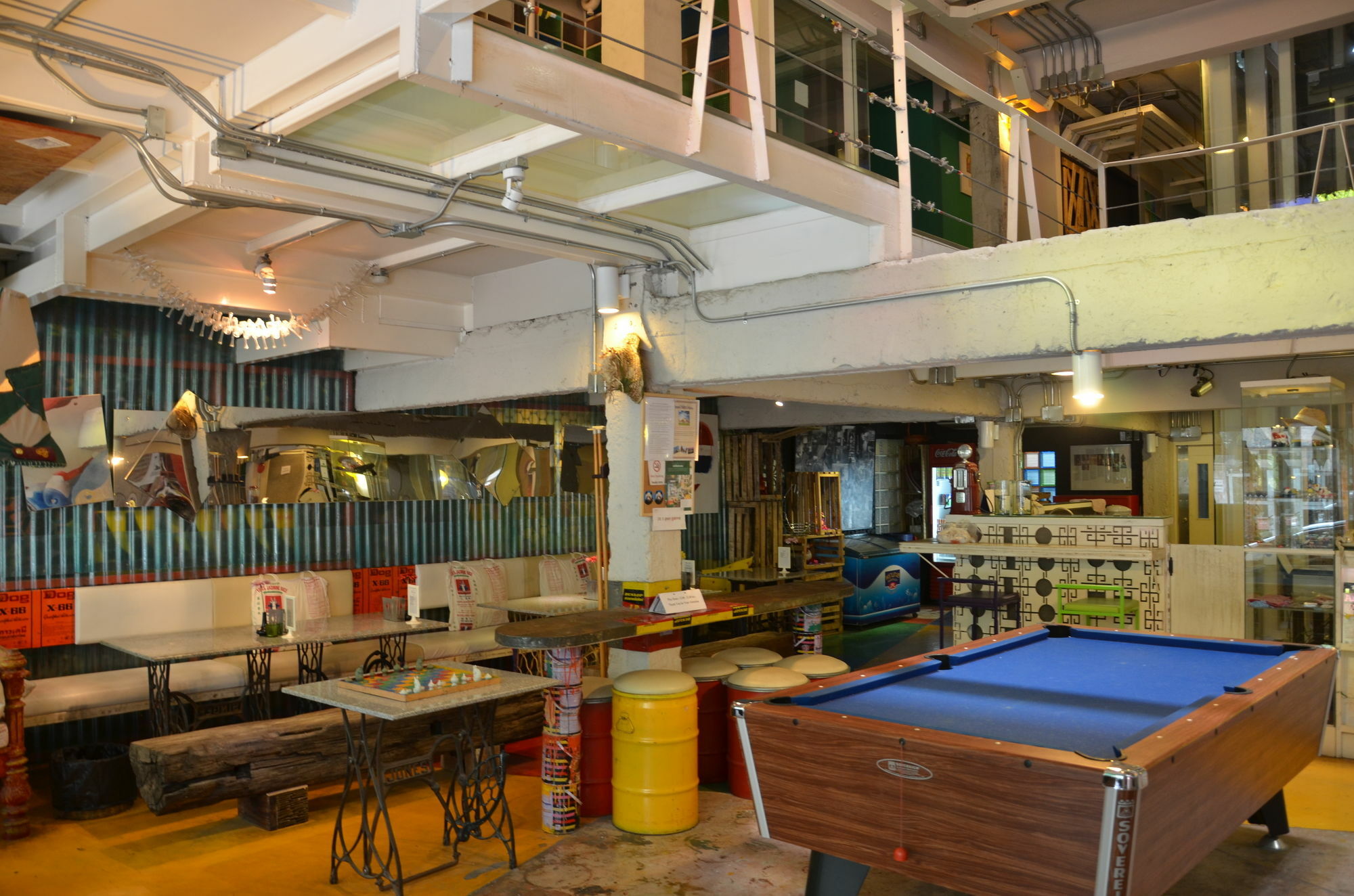 Silom Art Hostel Bangkok Kültér fotó